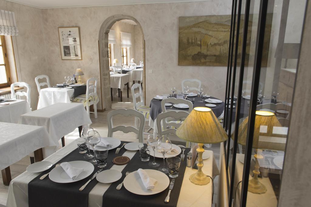 Logis Hotel Les Hospitaliers Le Poët-Laval Kültér fotó