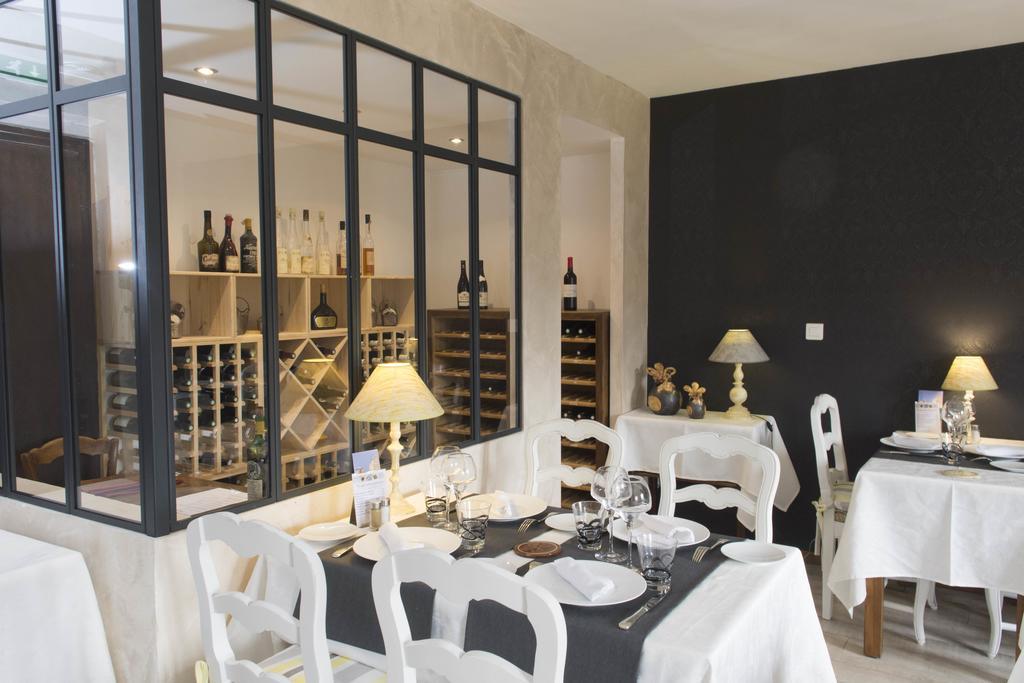 Logis Hotel Les Hospitaliers Le Poët-Laval Kültér fotó