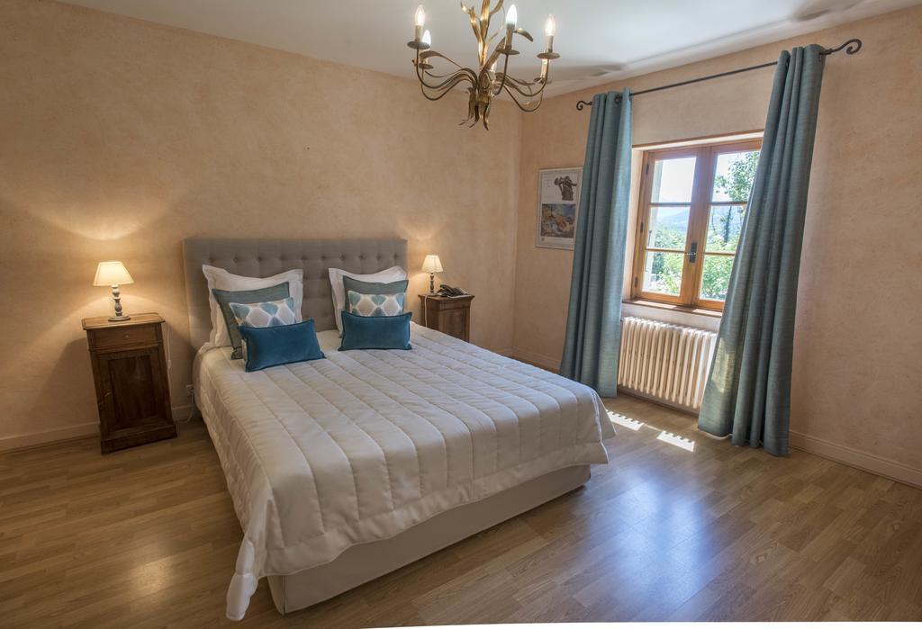 Logis Hotel Les Hospitaliers Le Poët-Laval Kültér fotó