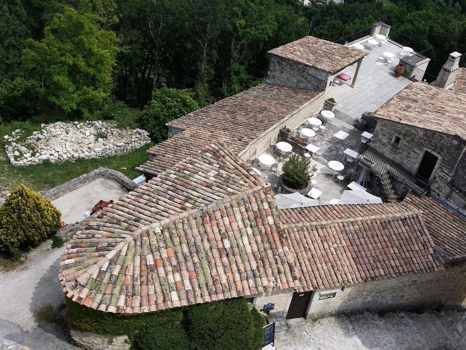 Logis Hotel Les Hospitaliers Le Poët-Laval Kültér fotó